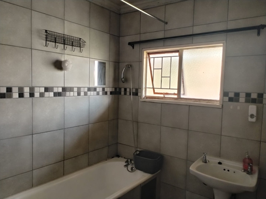 3 Bedroom Property for Sale in Odendaalsrus Free State